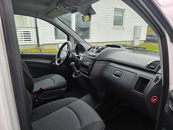 Mercedes-Benz Vito 113 9 of 12