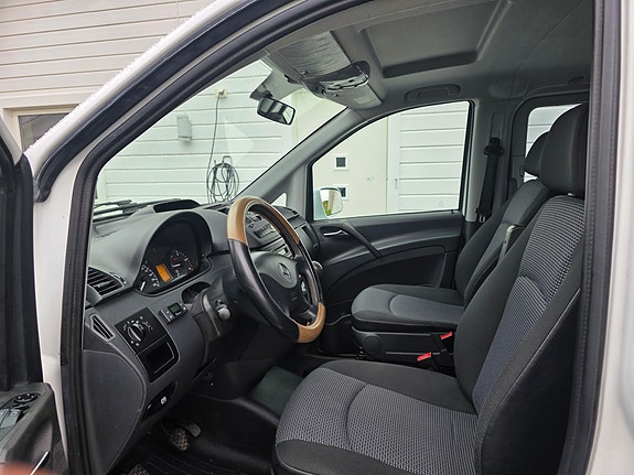 Mercedes-Benz Vito 113 8 of 12
