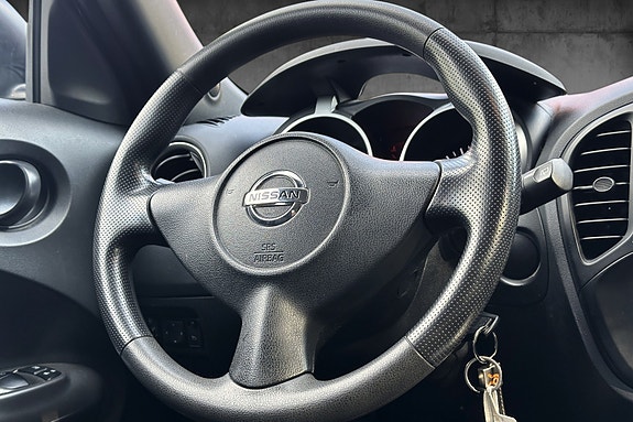 Nissan Juke 8 of 12