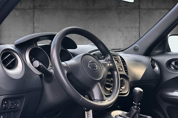 Nissan Juke 7 of 12