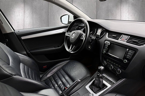 Skoda Octavia 14 of 22