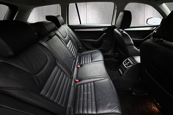 Skoda Octavia 17 of 22