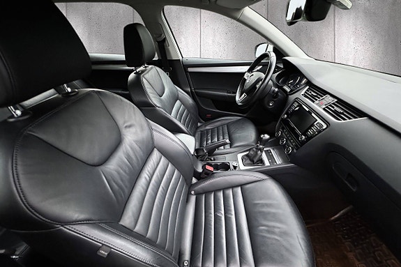 Skoda Octavia 12 of 22