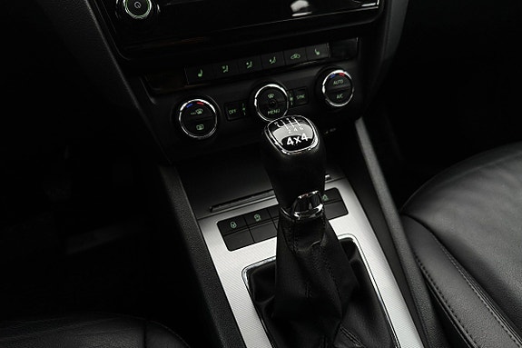 Skoda Octavia 18 of 22