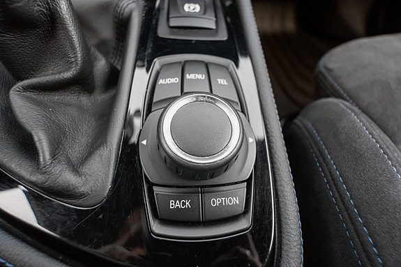 BMW 218i 20 of 30