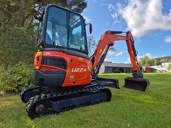 Kubota U27-4 Med 3.5T Henger 9 of 17