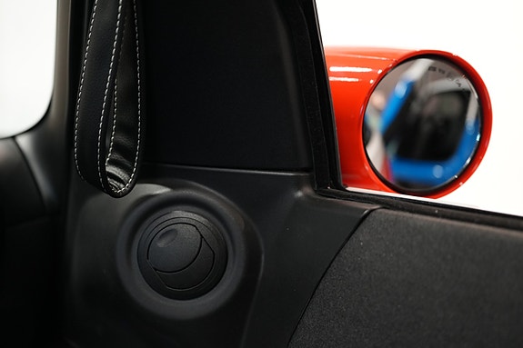 Microlino Long Range Premium & Cool 90km/t 228km | Soltak | Skinn 19 of 30