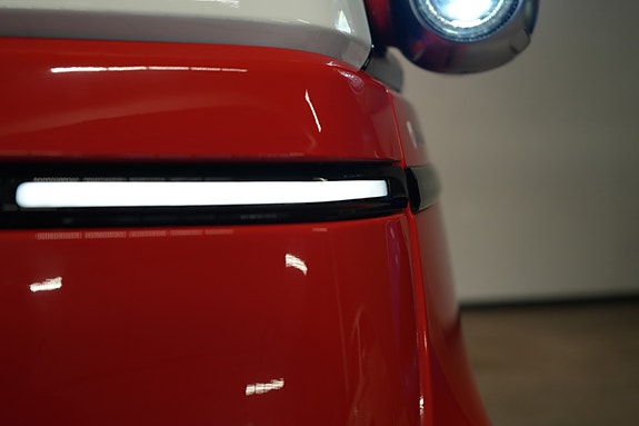 Microlino Long Range Premium & Cool 90km/t 228km | Soltak | Skinn 12 of 30