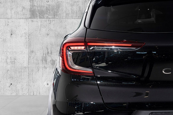 Renault Captur 8 of 24