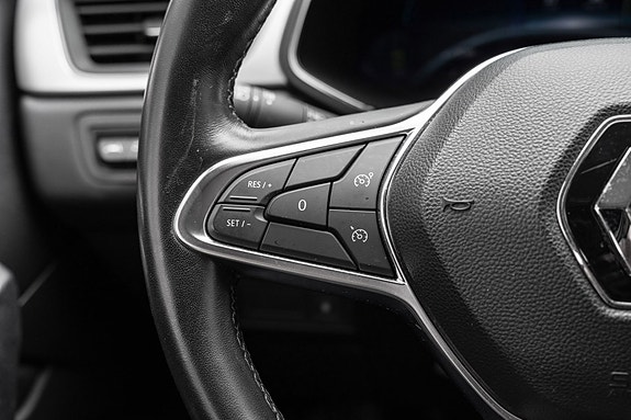 Renault Captur 17 of 24