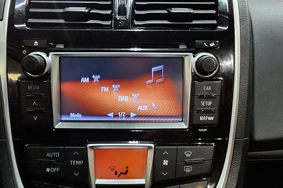 Toyota Verso-S 29 of 30