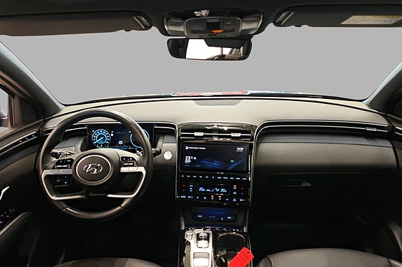 Hyundai Tucson 11 of 30