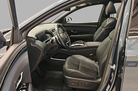 Hyundai Tucson 10 of 30