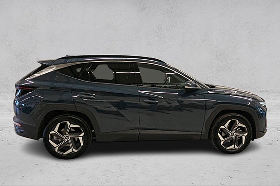 Hyundai Tucson 7 of 30