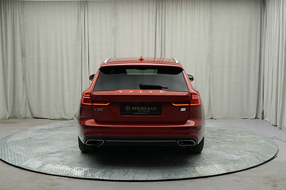 Volvo V60 7 of 30