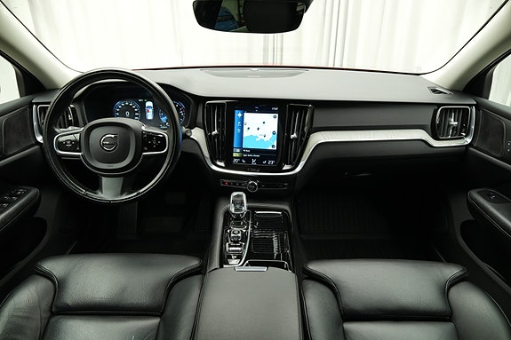 Volvo V60 25 of 30