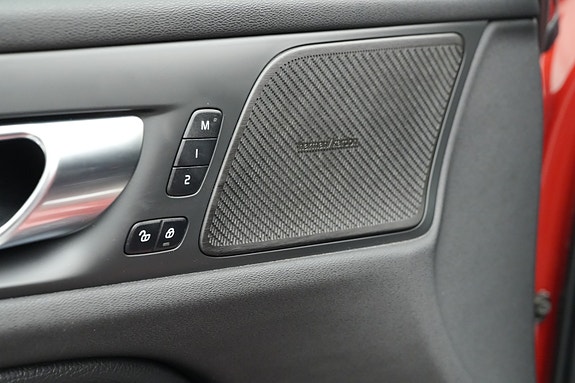 Volvo V60 22 of 30