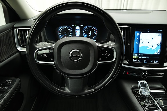 Volvo V60 26 of 30