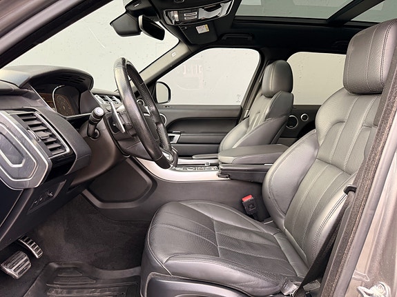 Land Rover Range Rover Sport 13 of 23