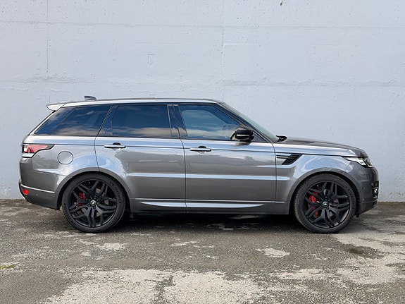 Land Rover Range Rover Sport 9 of 23