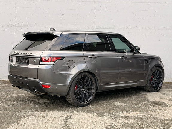 Land Rover Range Rover Sport 8 of 23