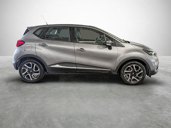 Renault Captur 6 of 24