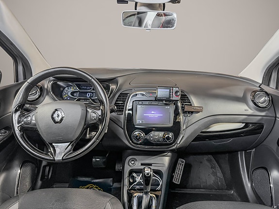 Renault Captur 11 of 24