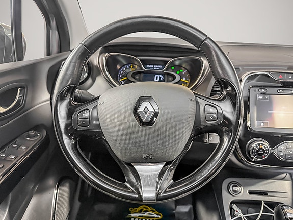 Renault Captur 12 of 24
