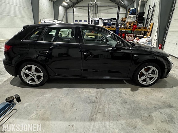 Audi A3 4 of 20