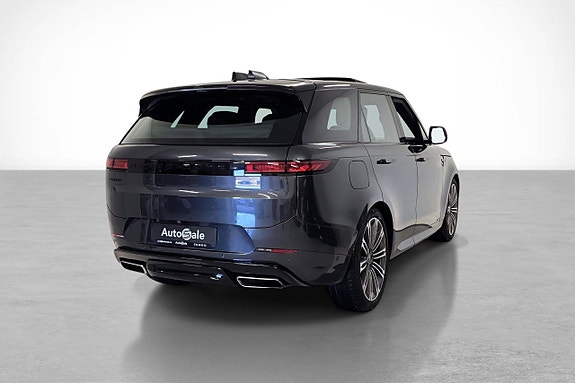 Land Rover Range Rover Sport 5 of 30