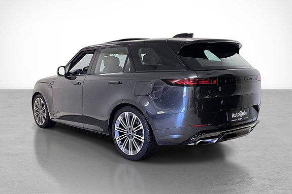 Land Rover Range Rover Sport 4 of 30