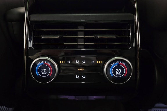 Land Rover Range Rover Sport 25 of 30