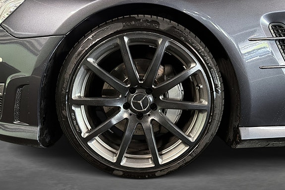 Mercedes-Benz SL500 8 of 22