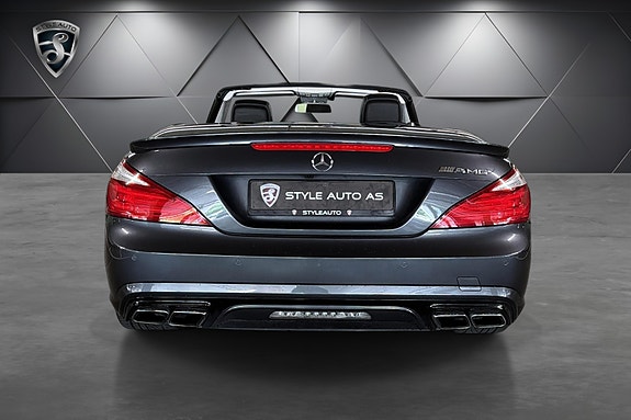 Mercedes-Benz SL500 6 of 22