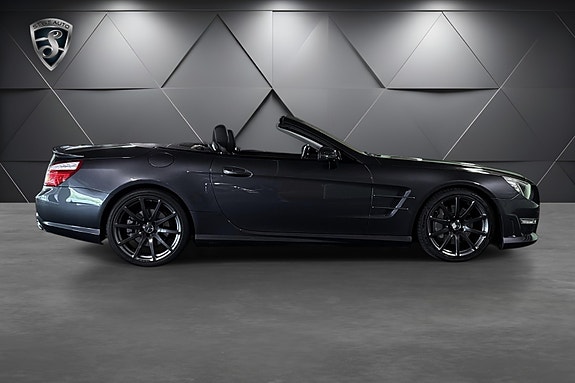 Mercedes-Benz SL500 4 of 22
