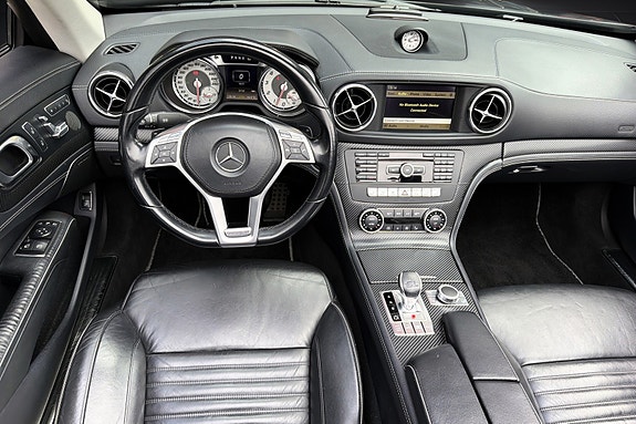Mercedes-Benz SL500 14 of 22