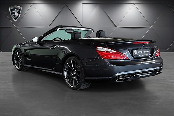Mercedes-Benz SL500 7 of 22