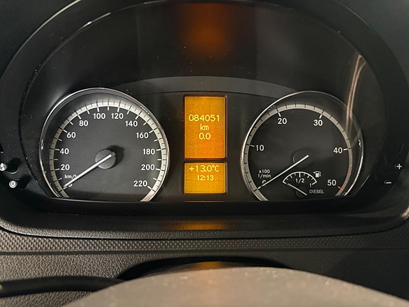 Mercedes-Benz Vito 113 12 of 28