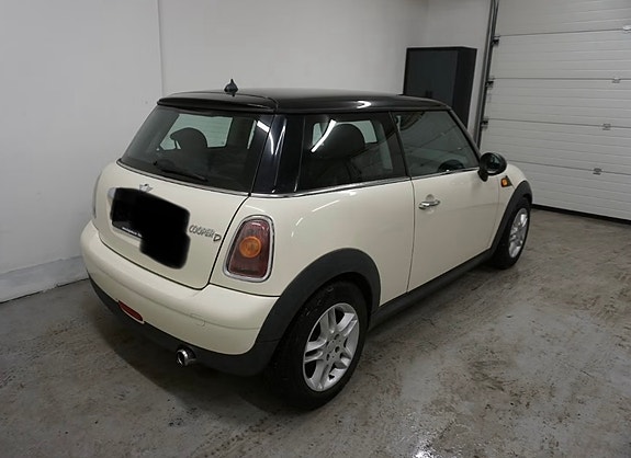 MINI Cooper 3 of 11