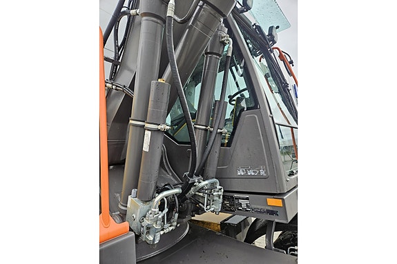Volvo EWR150E 9 of 12