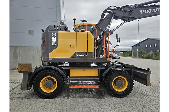 Volvo EWR150E 5 of 12