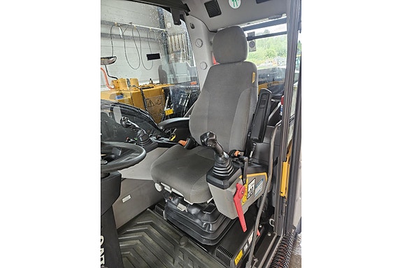 Volvo EWR150E 12 of 12