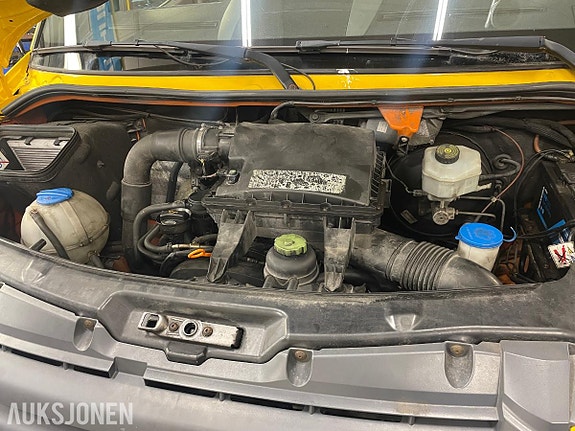 Volkswagen Crafter 9 of 23
