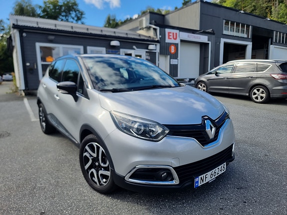 Renault Captur 3 of 30