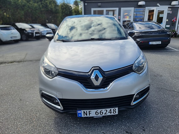 Renault Captur 2 of 30