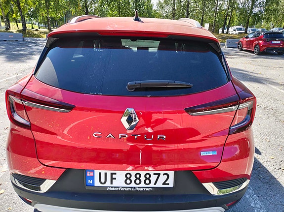 Renault Captur 15 of 16