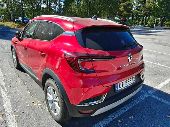 Renault Captur 10 of 16