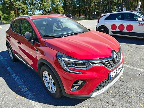 Renault Captur 12 of 16
