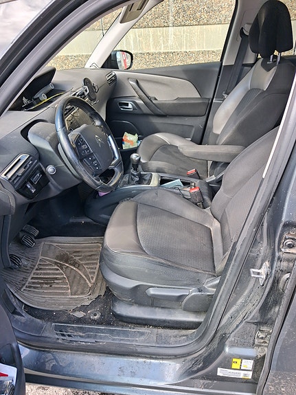 Citroen Grand C4 Picasso 6 of 6