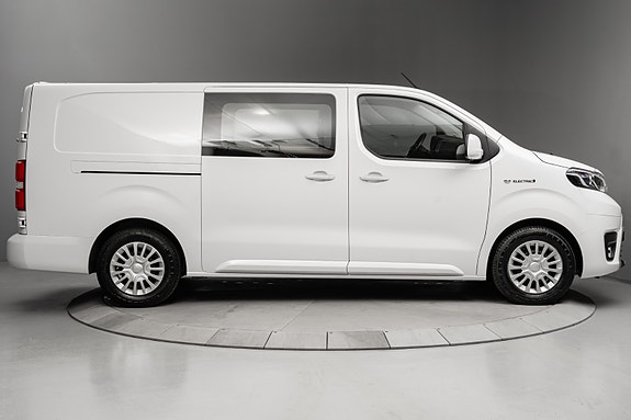Toyota Proace 5 of 28